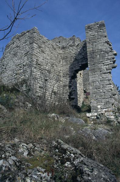 Entrée isolée ouest.