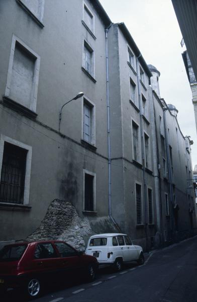 Vue de la rue Poise vers la Grand'Rue.