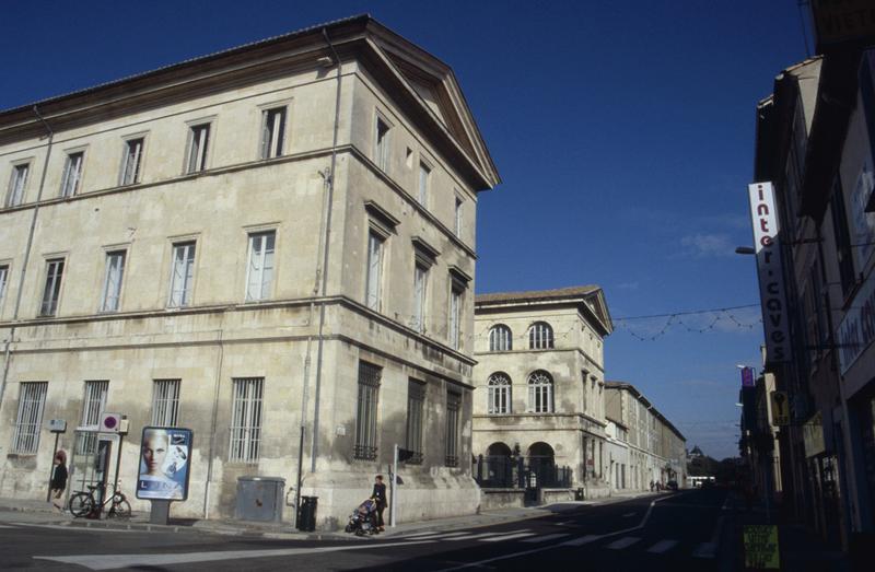 Chambre de Commerce et d'Industrie, rue de la République.