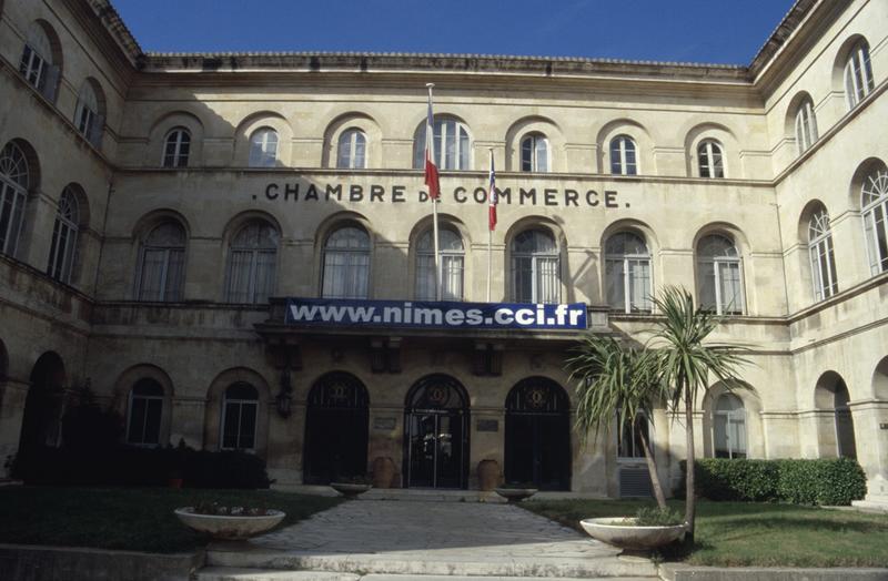 Chambre de Commerce et d'Industrie, façade d'entrée sur rue de la République.