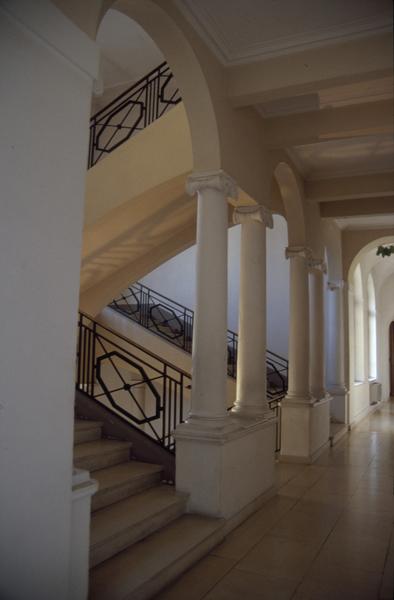 Chambre de Commerce et d'Industrie, escalier, palier du 1er étage.