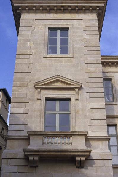 Façade sur cour, détail.