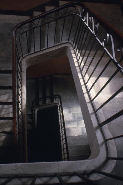 Escalier secondaire sud.