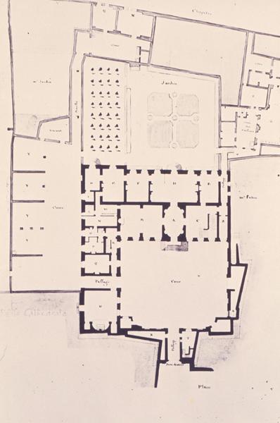 Plan avec le portail (avant 1910).