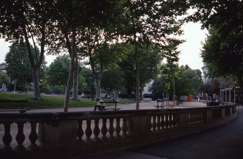 Esplanade Charles-de-Gaulle