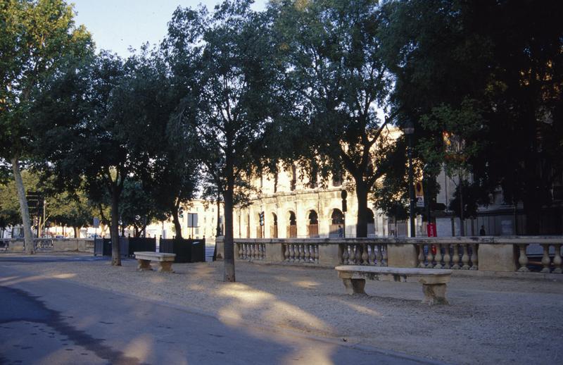 Esplanade Charles-de-Gaulle