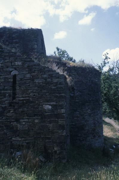 Chapelle sud et abside.