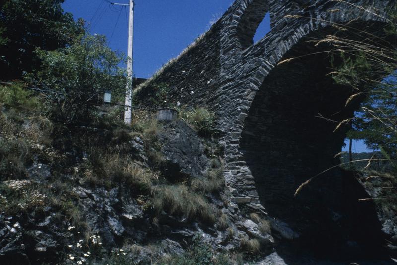 Pont aqueduc du Caylou