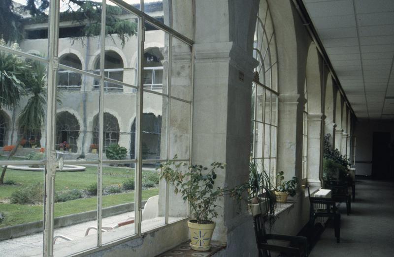 Couvent des Visitandines, galerie du cloître.