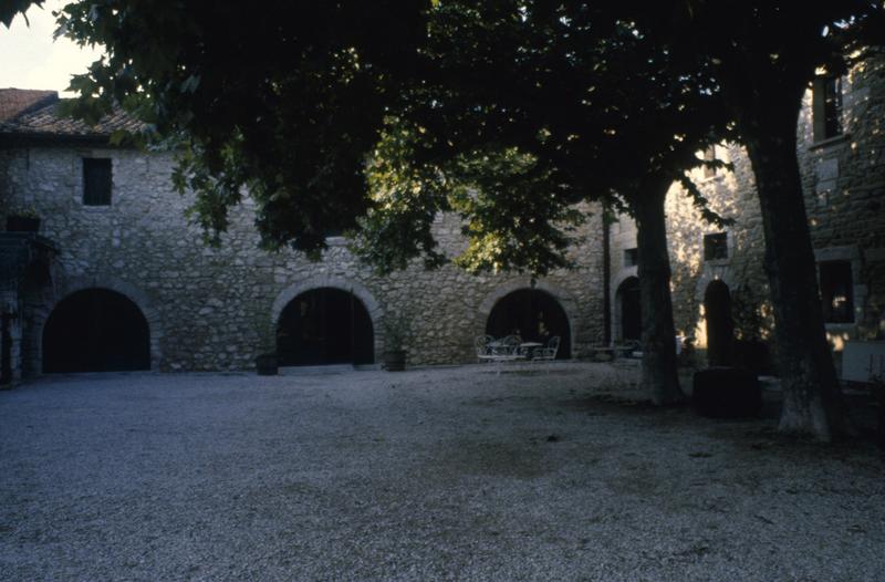 Ferme de Saint-Hugues
