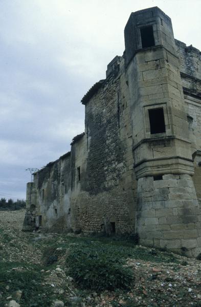 Façade nord, tour nord-ouest.