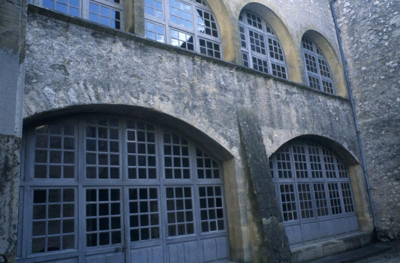 Cour intérieure.