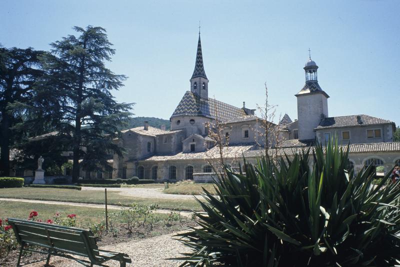 Grand cloître, aile ouest.