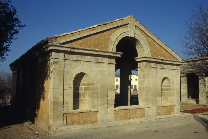 Vue générale du bâtiment ouest restauré.