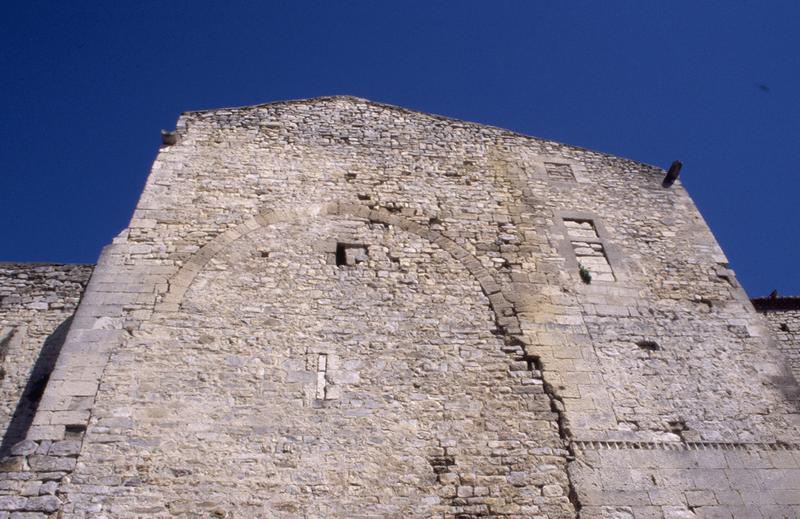 Ancienne église, façade ouest.