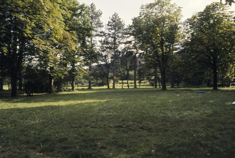 Vue vers le hameau.