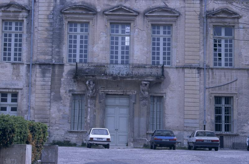 Façade sur cour.