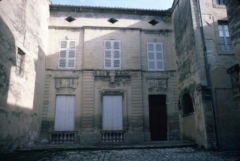 Façade sur cour.