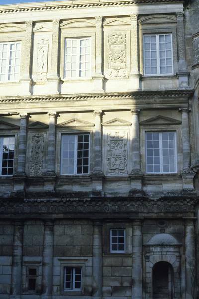 Façade Renaissance.