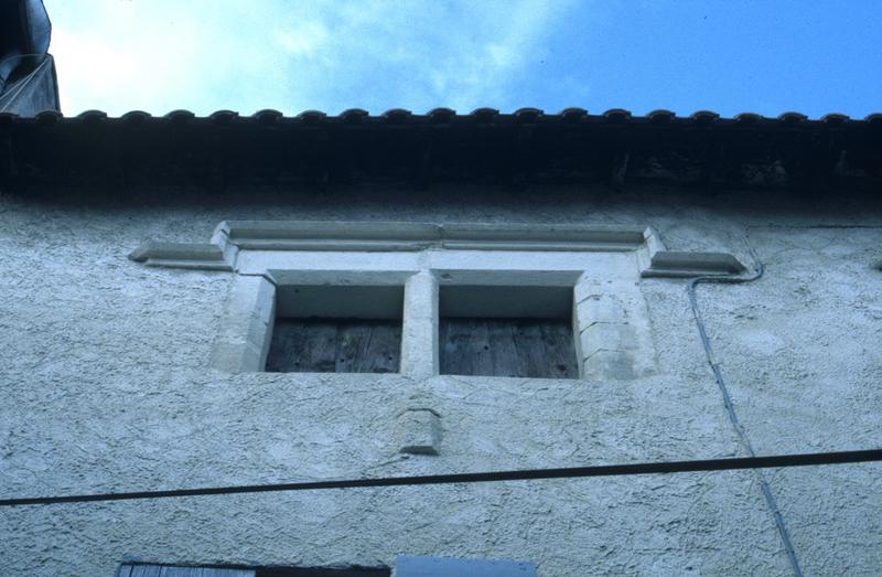 Façade sur rue du Bourguet, détail.