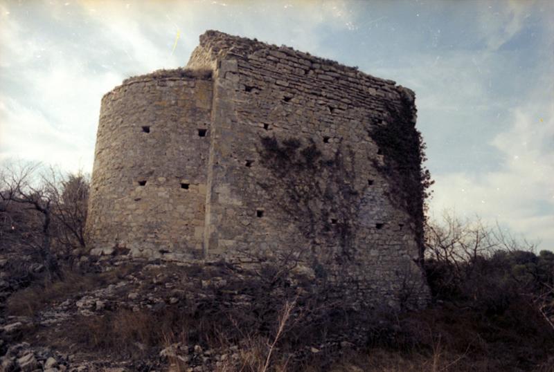 Château Saint-Pierre ; chapelle Saint-Pierre