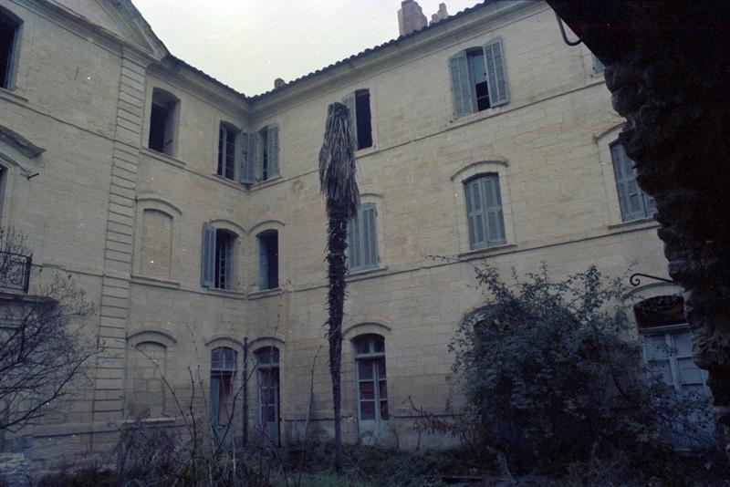 Façade sur cour.