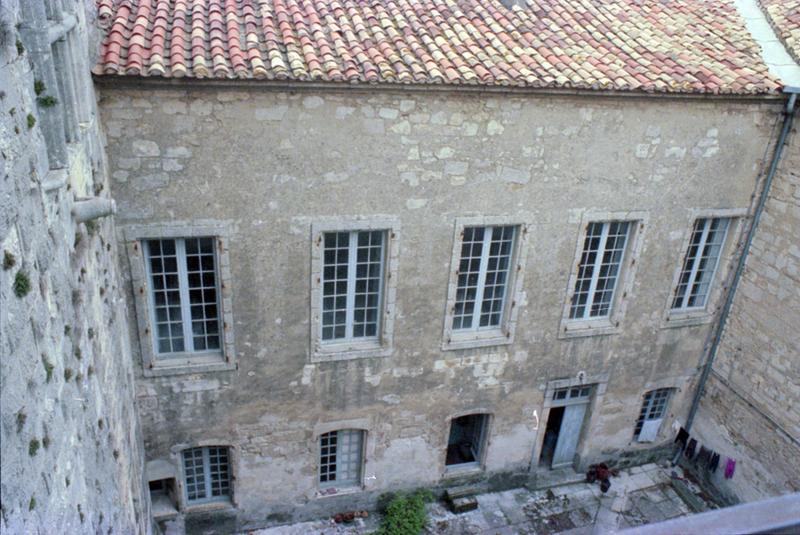 Cour intérieure, façade nord.