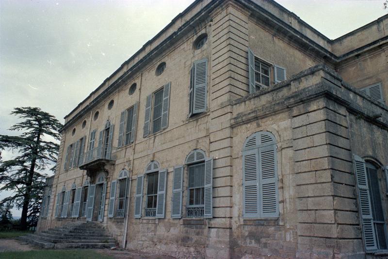 Façade ouest, angle sud-ouest.