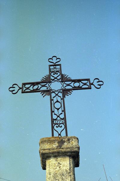 Croix monumentale