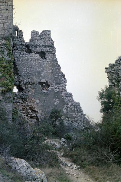 Restes de l'escalier ouest.