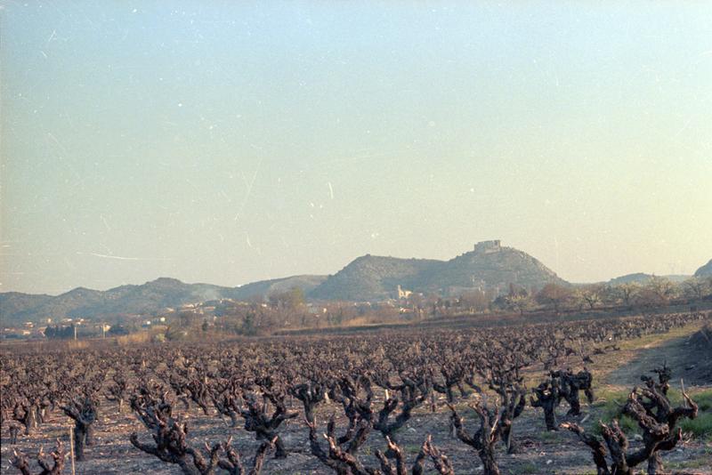 Vue éloignée avec le village.