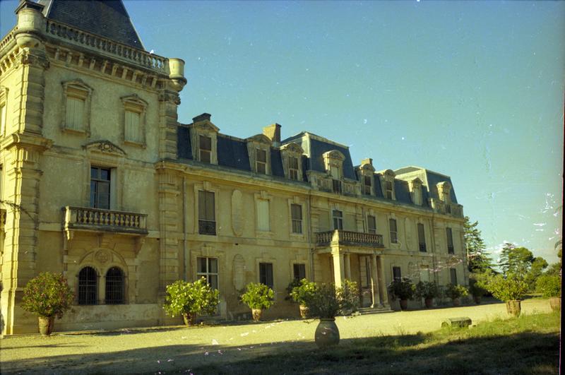 Façade sur parc, vue générale.