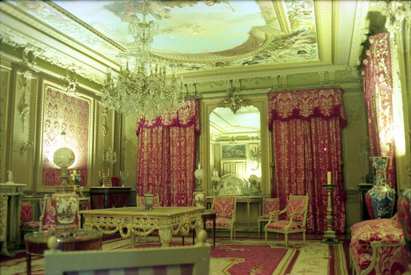 Vue intérieure du grand salon.