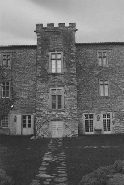 Façade sur cour.