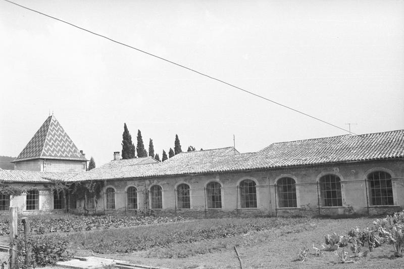 Grand cloître, aile.