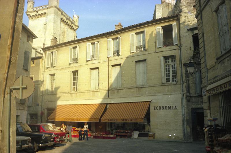 Vue générale de l'hôtel Dampmartin.