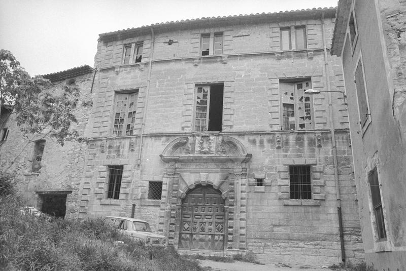 Façade principale.