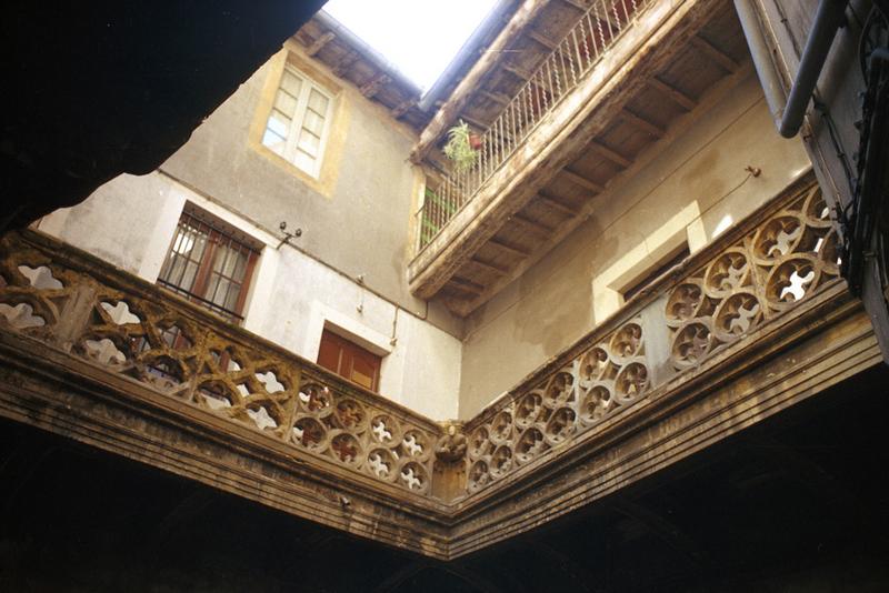 Demeure ; hôpital Méjean (ancien) ; maison du jacquemart
