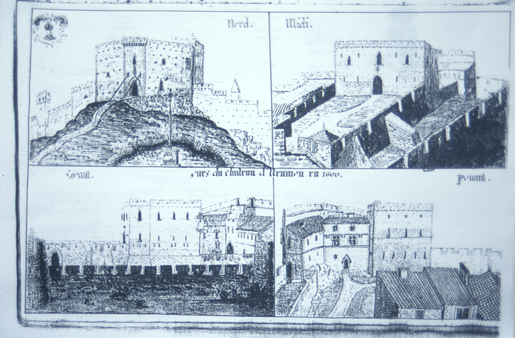 Document archives privées ; quatre faces du château en 1600.