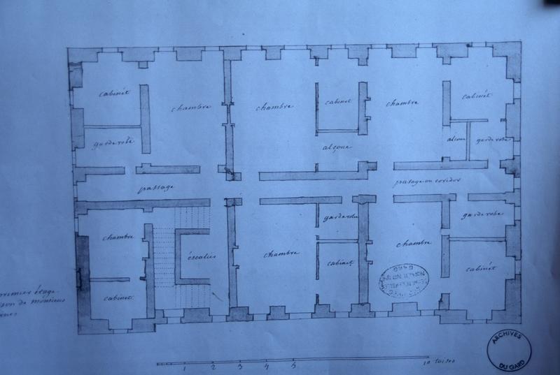 Plan du premier étage par Jean Aguze, notaire de l'inventaire des biens en 1776, archives départementales 1E1836.