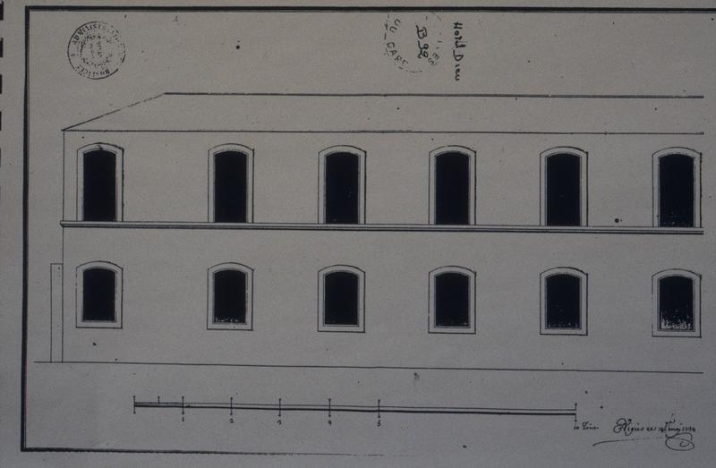 Elévation d'une façade, 1740, Archives Départementales B92.