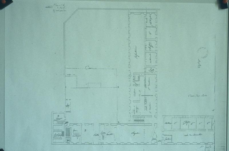 Plan n°1 rez-de-chaussée, cf lettre 23/01/1843, archives départementales 2T71.