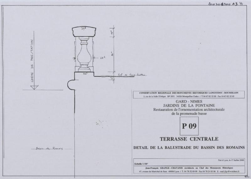 Restauration de l'ornementation architecturale de la promenade basse. P09. Terrasse centrale, détail de la balustrade du bassin des romains.