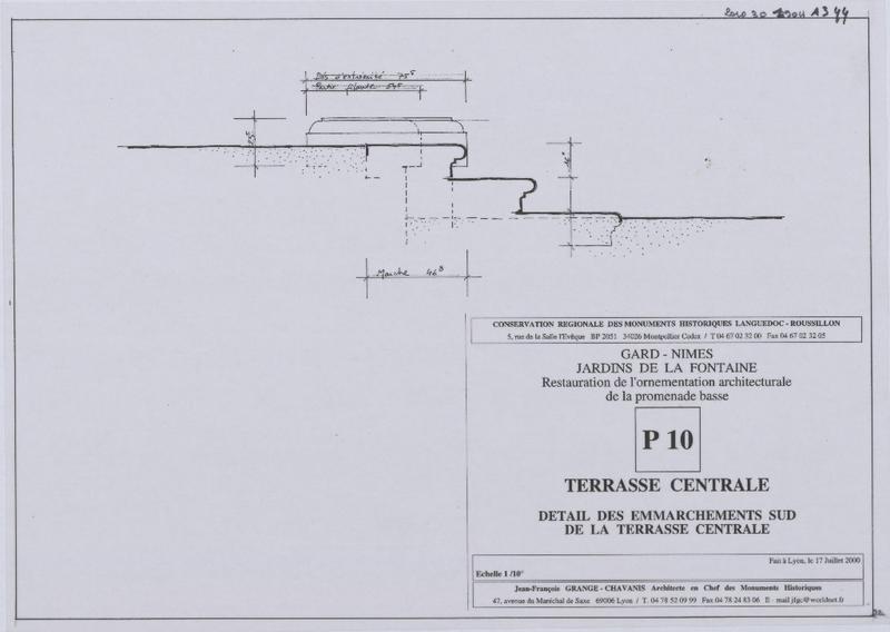 Restauration de l'ornementation architecturale de la promenade basse. P10. Terrasse centrale, détail des emmarchements sud de la terrasse centrale.