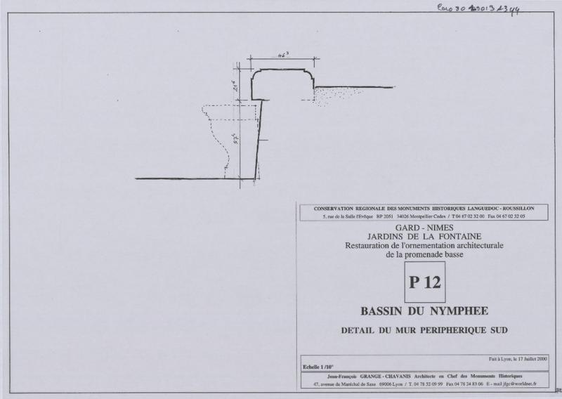 Restauration de l'ornementation architecturale de la promenade basse. P12. Bassin du Nymphée, détail du mur périphérique sud.