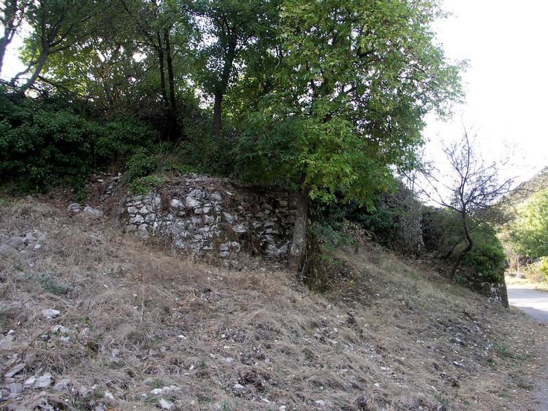 Angle nord de l'enceinte.