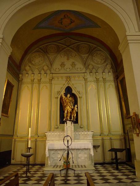 Chapelle nord-ouest, consacrée à l'ange gardien.