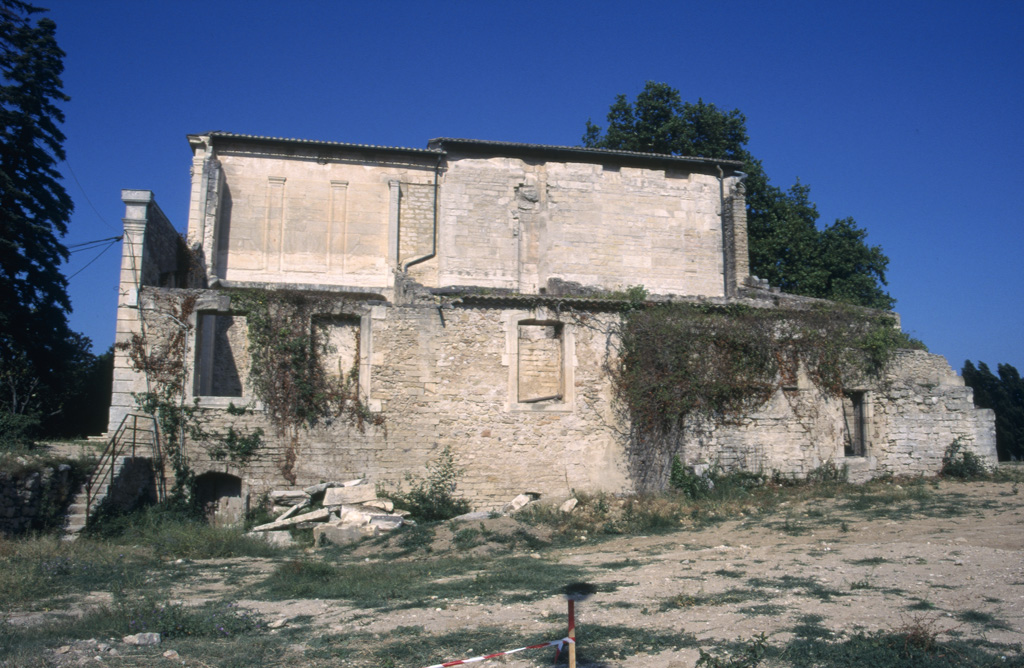 Vue d'ensemble latérale.