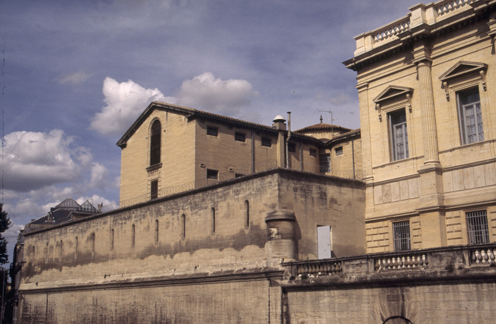 Vue des prisons et du palais de justice depuis le Peyrou.