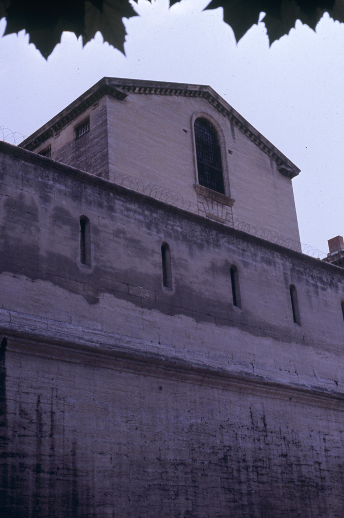 Façade sur le Peyrou.